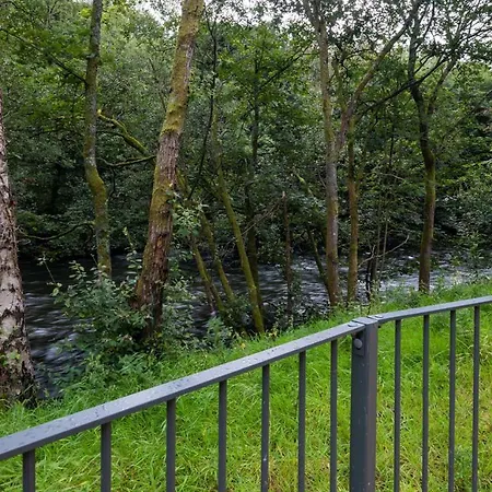 The Flowing River Apartment